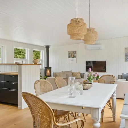 Cozy In With Kitchen Feriehus
